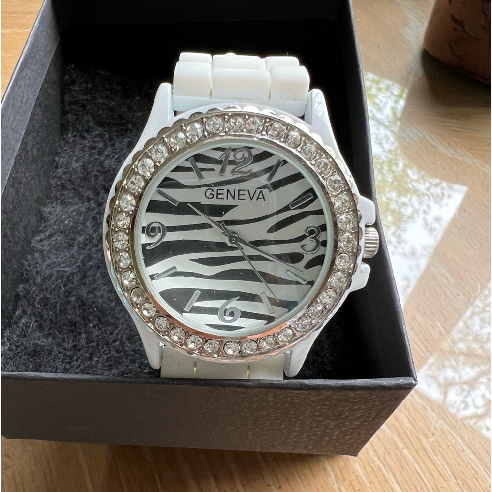 Ladies Geneva watch